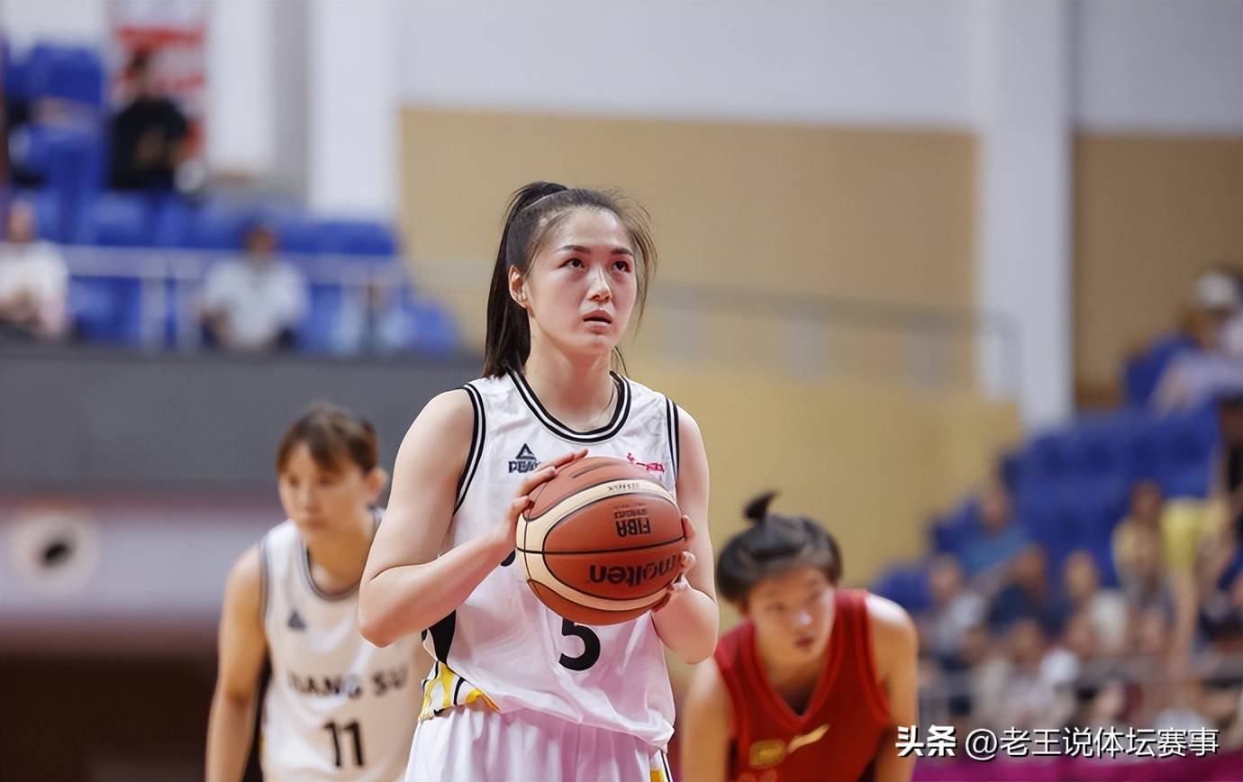 包含国际比赛日山东泰山调整名单以备NBA总决赛，主帅复盘环节打磨，态度坚定，临场指挥获称赞的词条