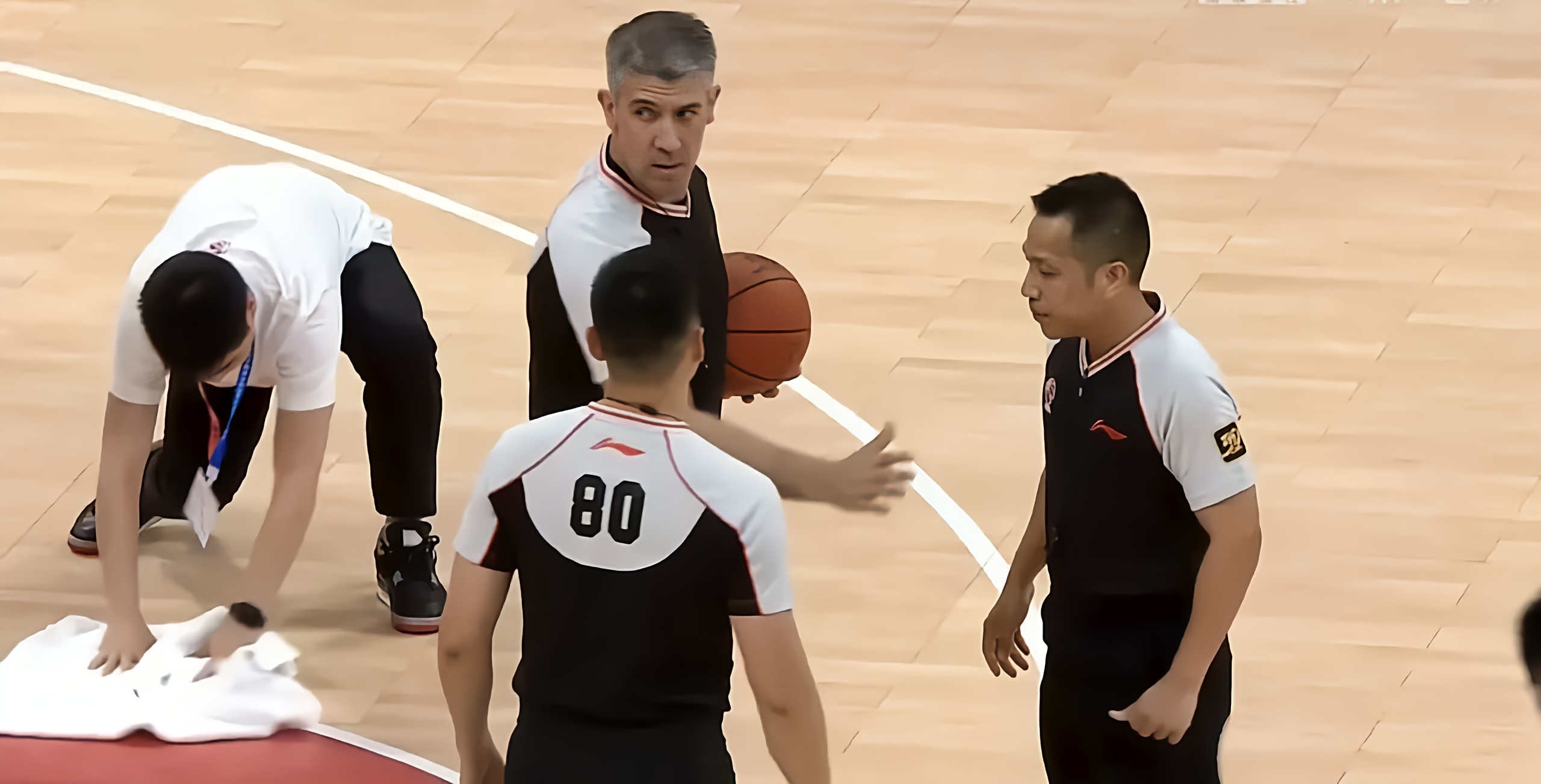 爱游戏全站-包含印第安纳步行者发布备战花絮；赛前止住颓势；CBA常规赛任务艰巨；临场指挥获称赞的词条