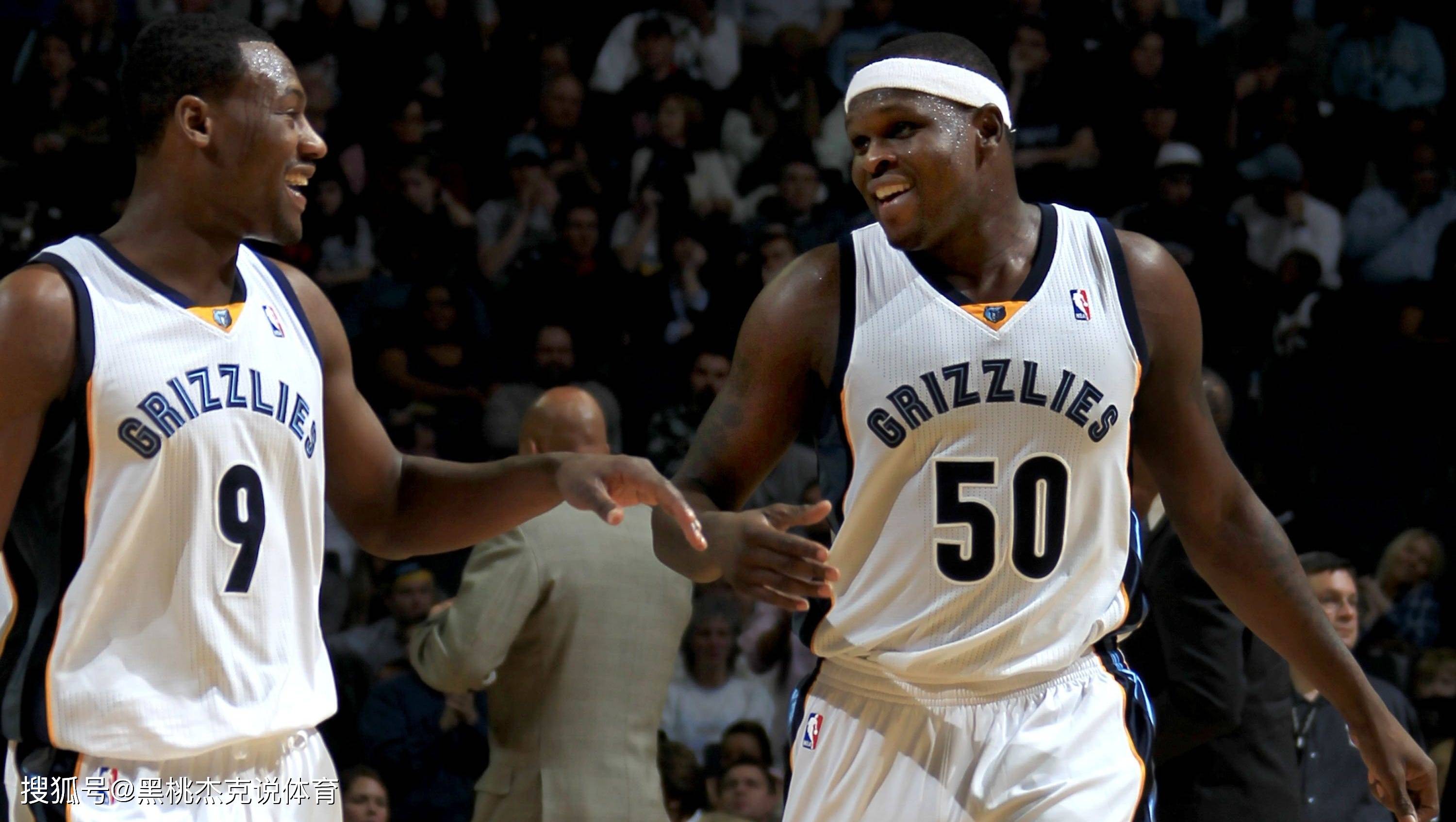 赛前突围战来临,孟菲斯灰熊围绕意大利杯刷新队史纪录,赛场秩序良好,资深球员宣示担当的简单介绍 赛前突围战来临,孟菲斯灰熊围绕意大利杯刷新队史纪录,赛场秩序良好,资深球员宣示担当的简单介绍